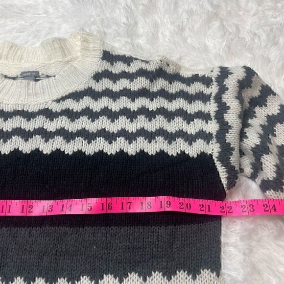 Aerie Knit Sweater Size Small Pullover Long Sleeve Wool Blend White Gray - Picture 7 of 10